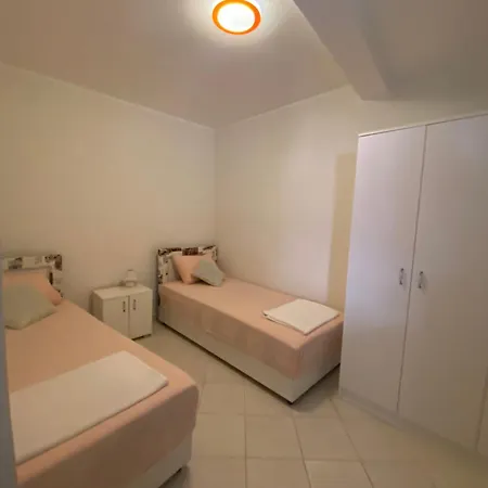 Апартаменты Sunny&cosy Apart, Rafailovici Будва