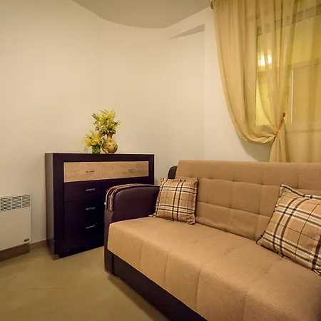דירה Sunny&cosy Apart, Rafailovici *